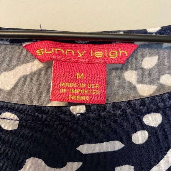 Sunny Leigh Medium Navy & White Abstract Pattern 3/4 Sleeve Flattering Dress - Picture 5 of 9